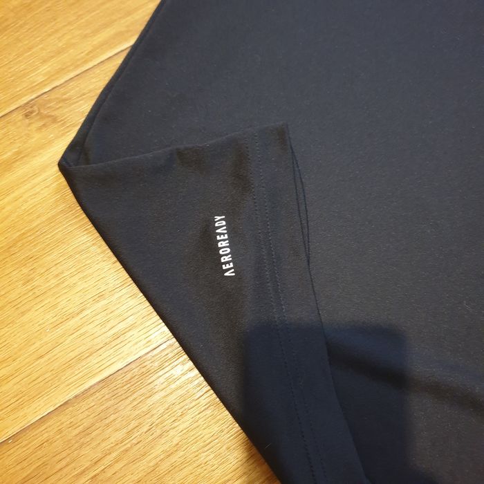 Футболка Adidas aeroready чорна M 46/48