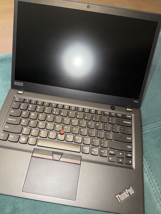 Laptop Lenovo T490s 16GB i7 stan idealny