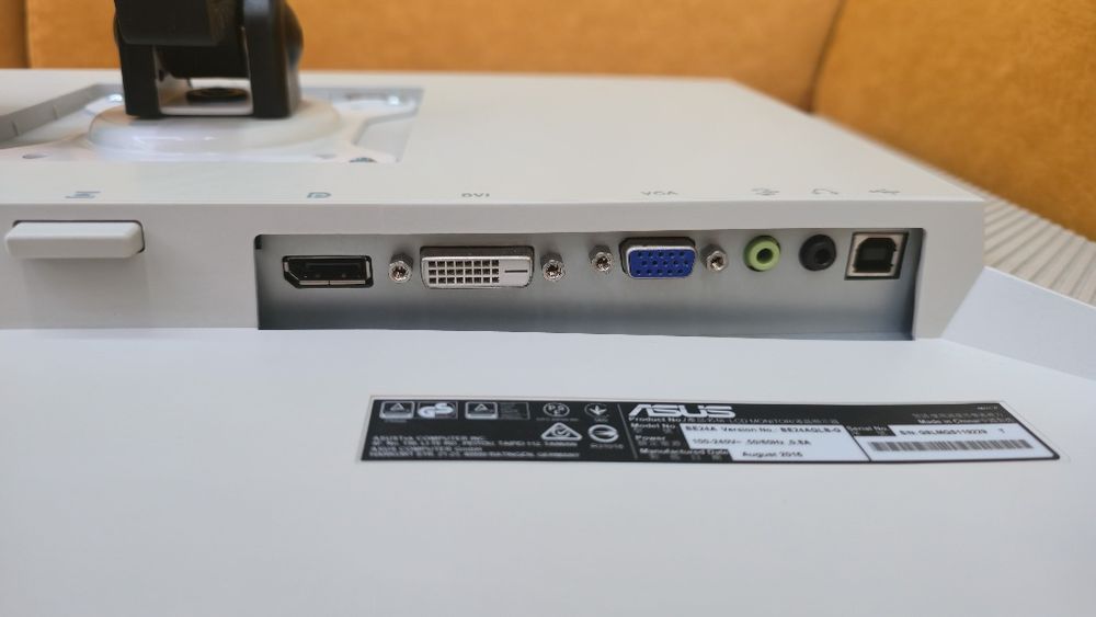 Monitor ASUS BE24AQLB-G  24 cale - super stan