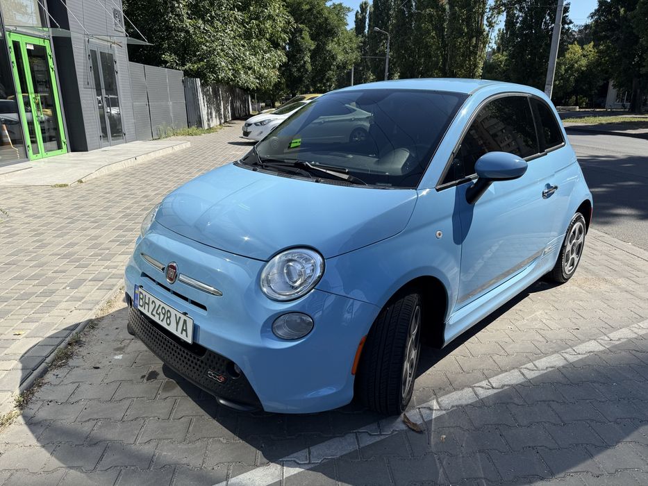 Фіат 500Е (Fiat 500e)