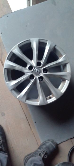 Легкосплавний диск з Renault Megane 4