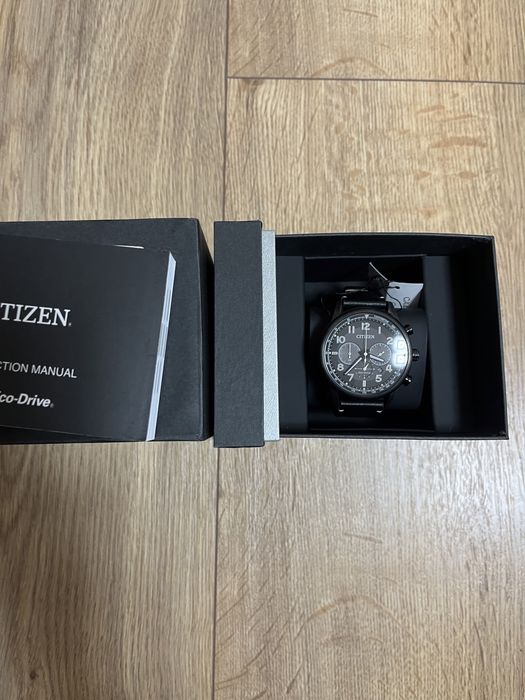 Годинник CITIZEN Eco-Drive CA4425-28E