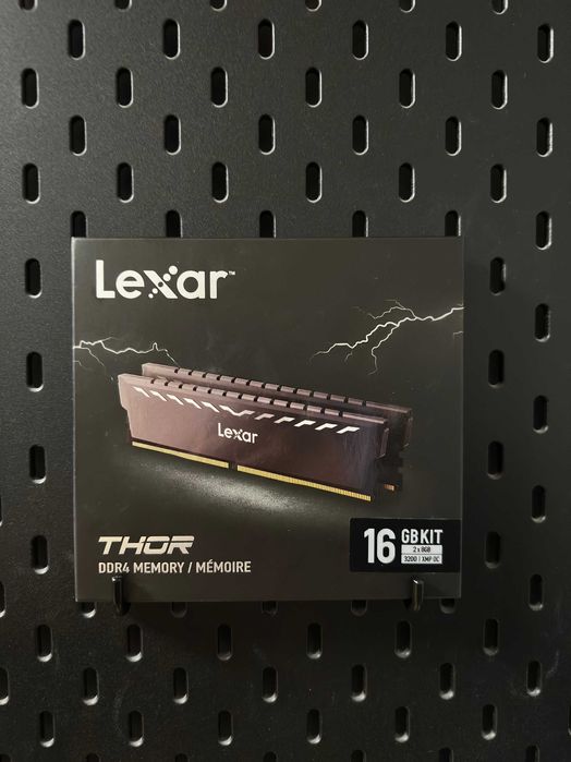 Pamięć RAM Lexar Thor, DDR4, 16 GB, 3200MHz, CL16 Używany