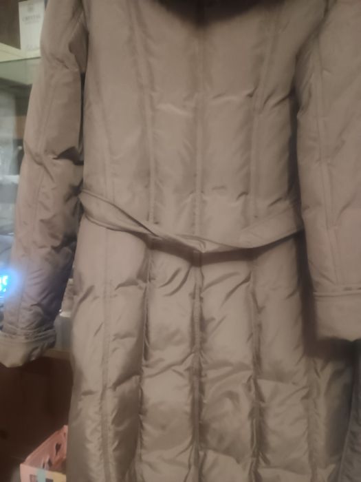 Пуховик зимний женский