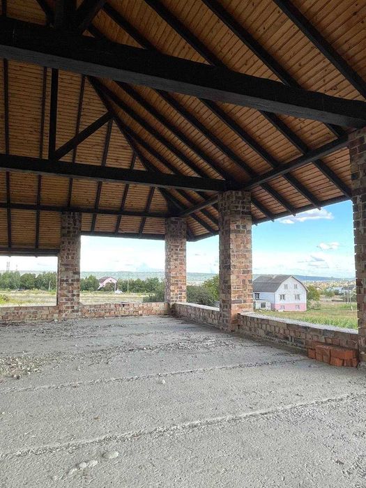 Терміновий продаж комерційного приміщення в с.Павлівка вул.Шевченка