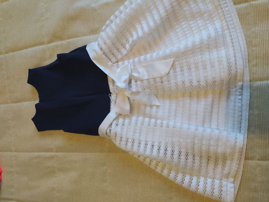 Vestido de criança em ótimo estado