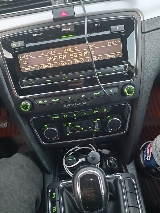 Skoda Superb 2,0 tdi 140km manual