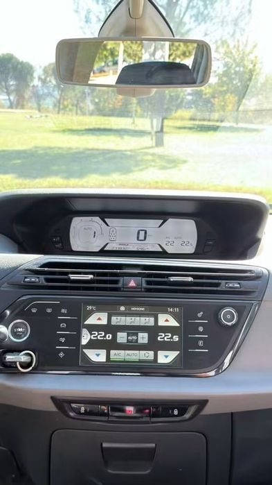 Citroën C4 Grand Picasso — photo 4