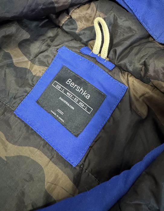 Чоловіча куртка, розмір L Bershka + сумки у подарунок M L nike puma