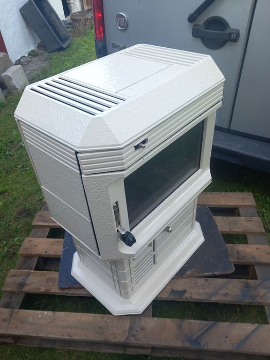 Koza piecyk Jotul Betha biała emalia