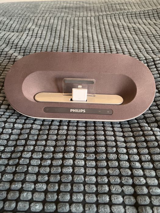Coluna Philips Dock para iPhone Lightning + Entrada AUX