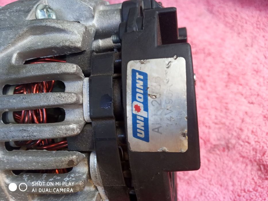 Продам генератор 90амперный