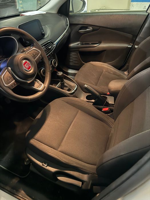 Vendo Fiat Tipo 1.3 Gasóleo 2022