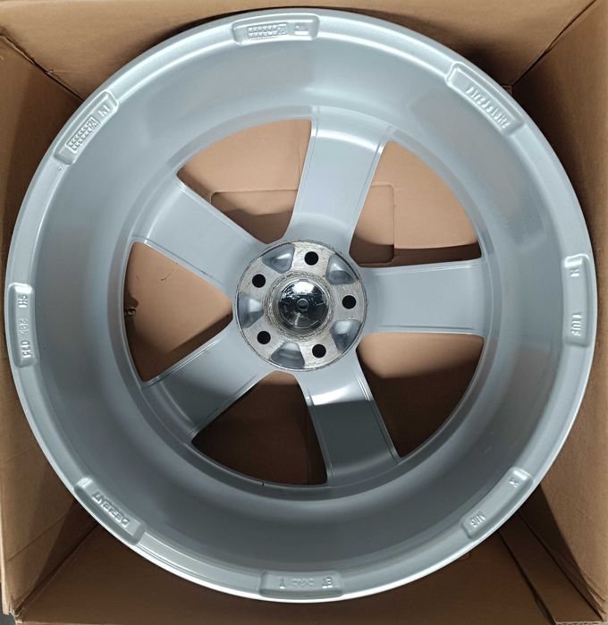 4x Felgi Dezent Ford 7,5X18 5x108 ET50
