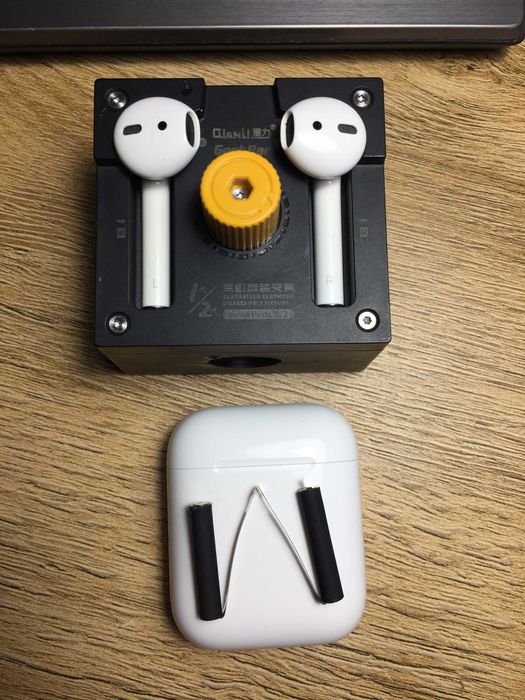 AirPods 1-2 комплект для ремонту,  тримач наушників