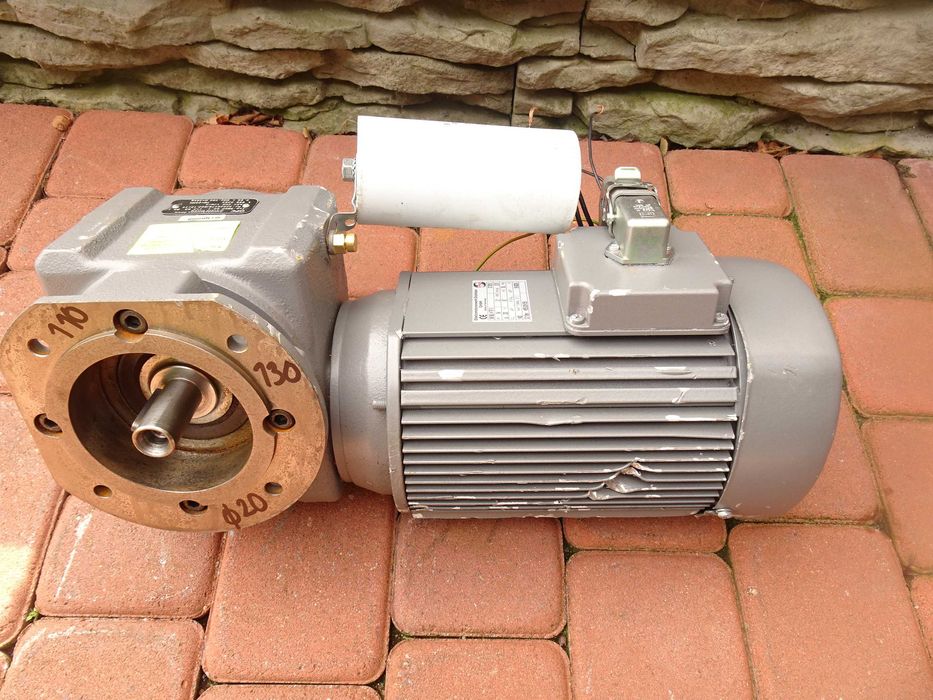 motoreduktor przekładnia kątowa 2,2kw 400 obrotów 1 fazowy 230v
