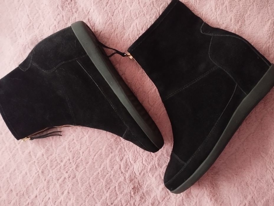 Buty Botki czarne zamsz 41