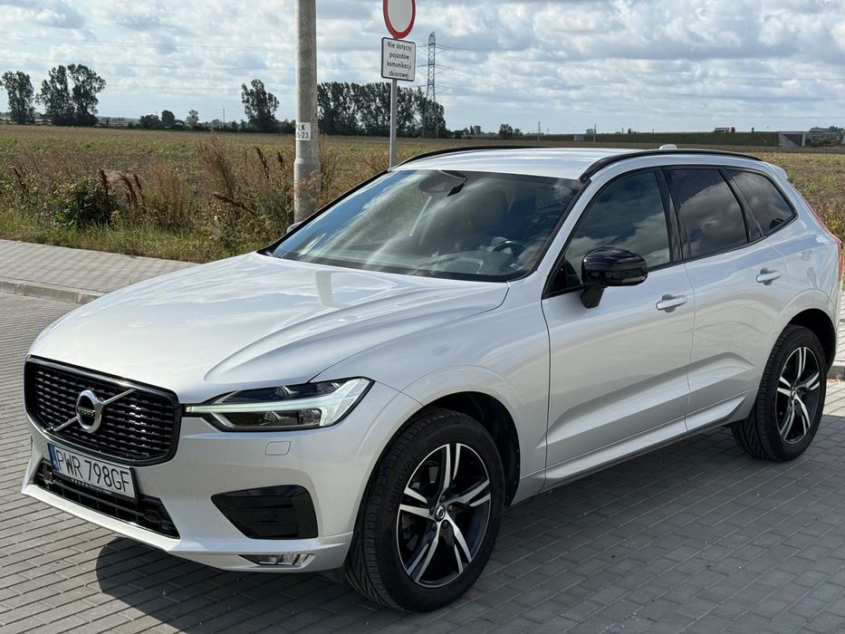 Volvo XC 60 VOLVO XC60 D4 R- Design salon
