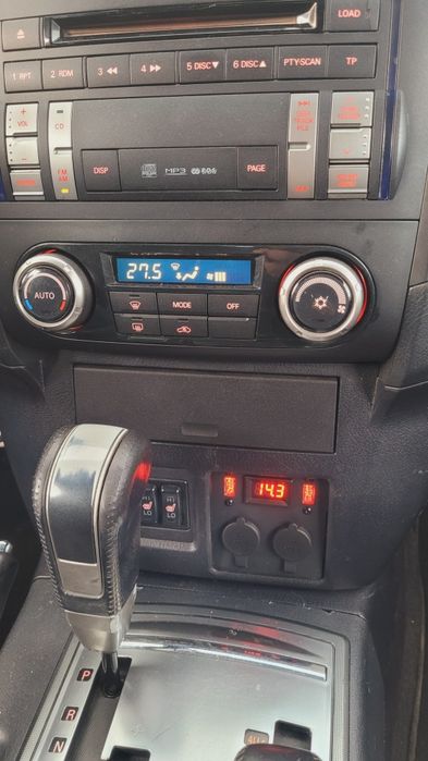 Mitsubishi Pajero IV 3.2 DID