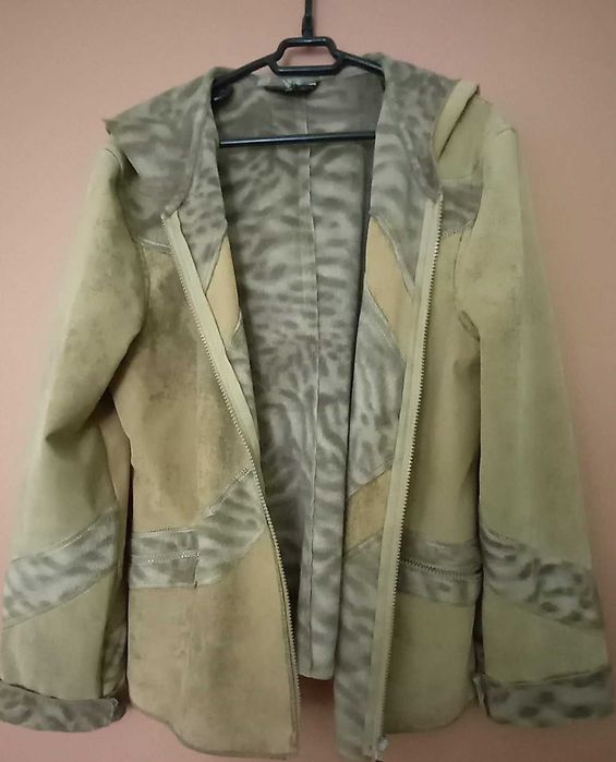 Куртка ветровка демисесзонная весна-осень женская р 48  б  у