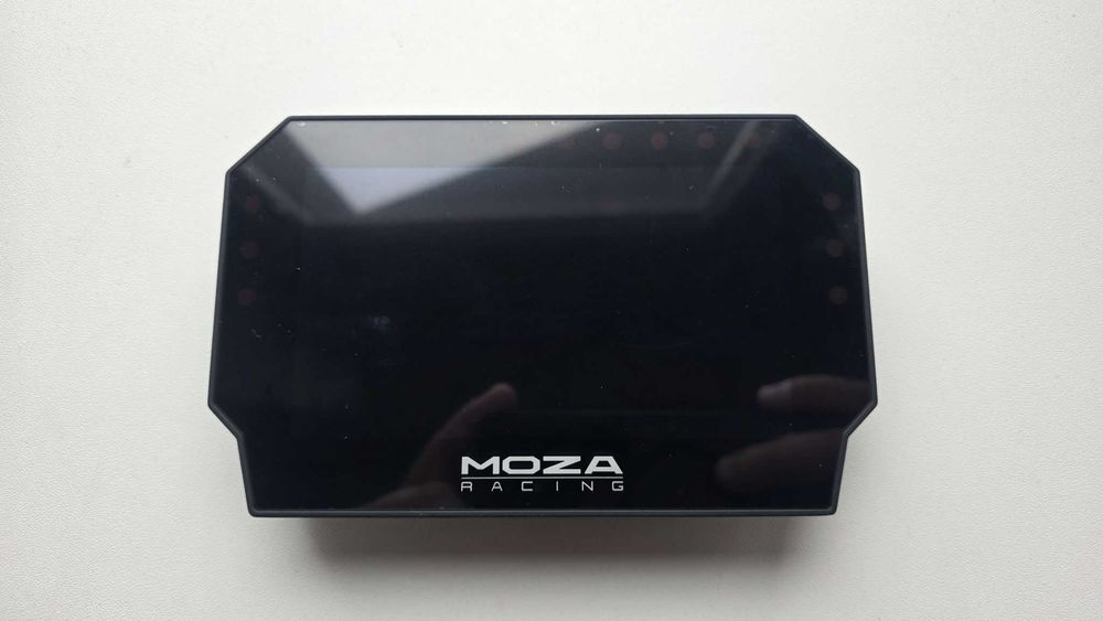 Moza CM2 ekran sim racing dashboard