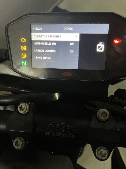 продам мотоцикл Ktm duke 790