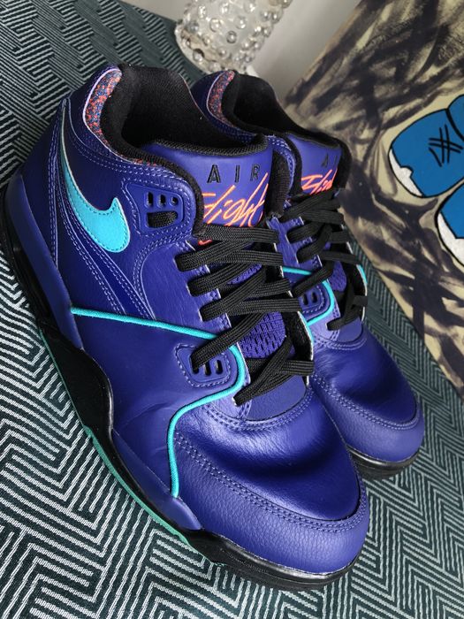 Sapatilha Nike Air Flight 89