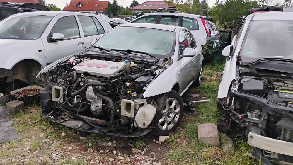 Dowolna część Alfa Romeo 159