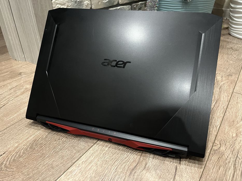 Acer Nitro I5 10500H 6x4.5GHz/15.6/GTX1650Ti