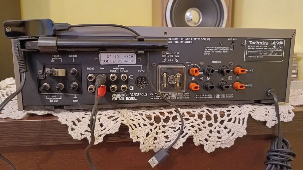 Amplituner Technics model. SA-101