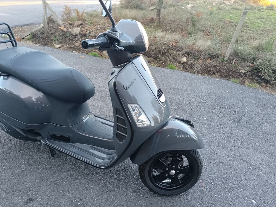 Vendo Vespa GTS 125