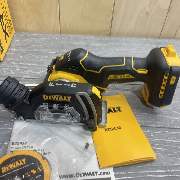 Інструмент для відрізання DEWALT DCS438 20V MAX XR