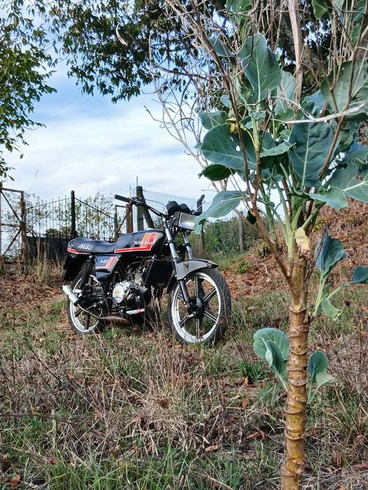 Macal Minarelli M83  AM6