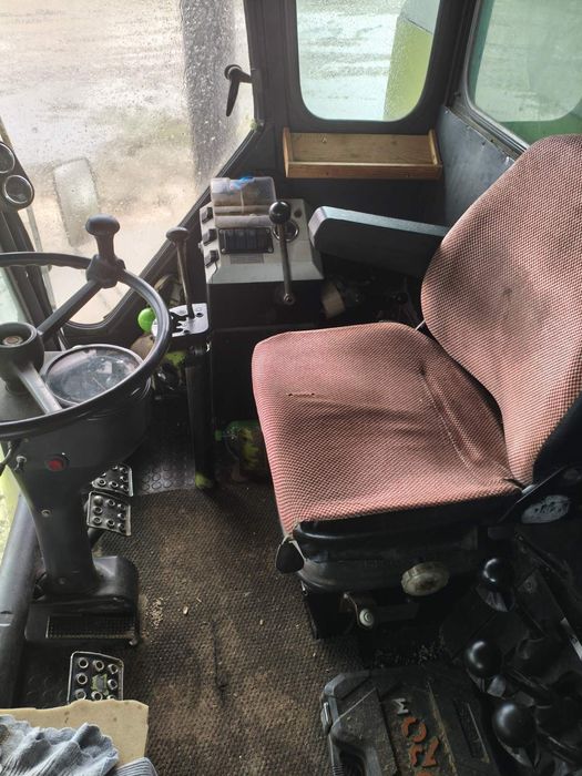 Продаєця комбайн клас домінатор 68