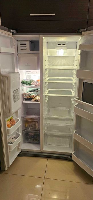 Lodówka LG Side by Side, Kostkarka, Zimna Woda