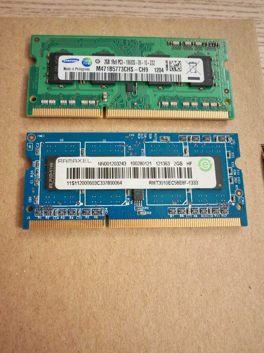 Pamięć RAM DDR3 2GB x 2 kosci