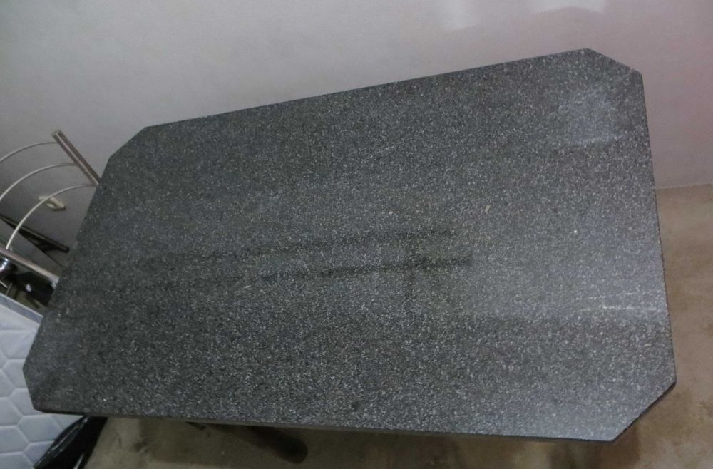 Mesa 100% Aço inox e tampo granito c/ tampo extra e 4 cadeiras iguais