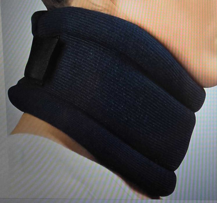 Colar cervical anatómico - azul - Nunca foi usado, por 9 euros
