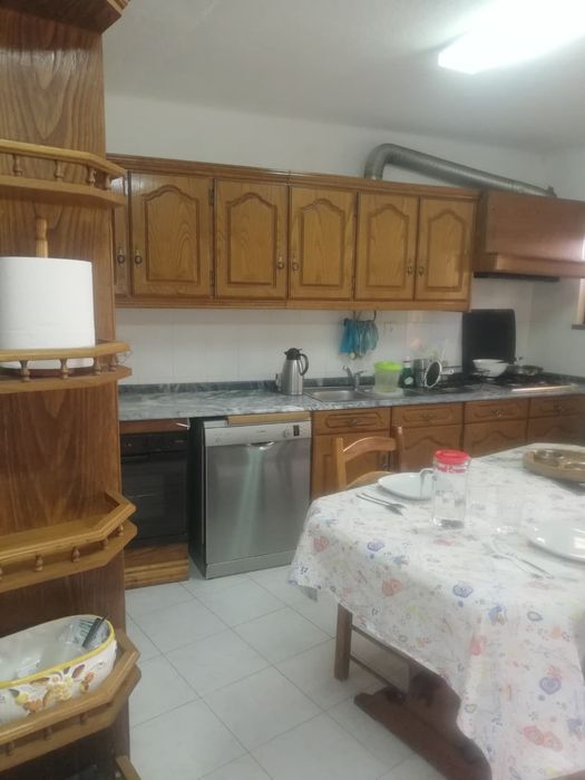 Vendo moradia na aldeia da Mata da Rainha