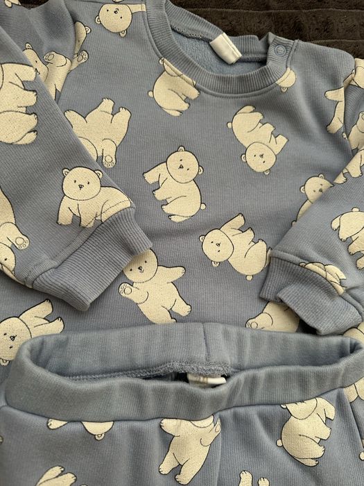 Костюм h&m 92 чудовий стан
