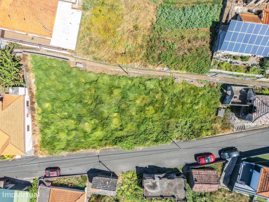 Terreno  Para Construção De Moradia Com Projecto Aprovado Em Ponta Do