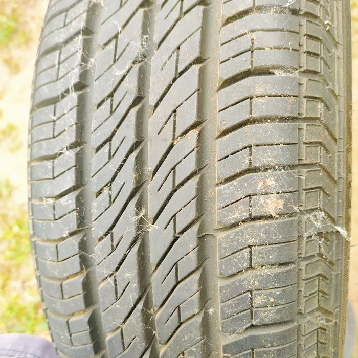 Opona z felgą, koła zapasowe