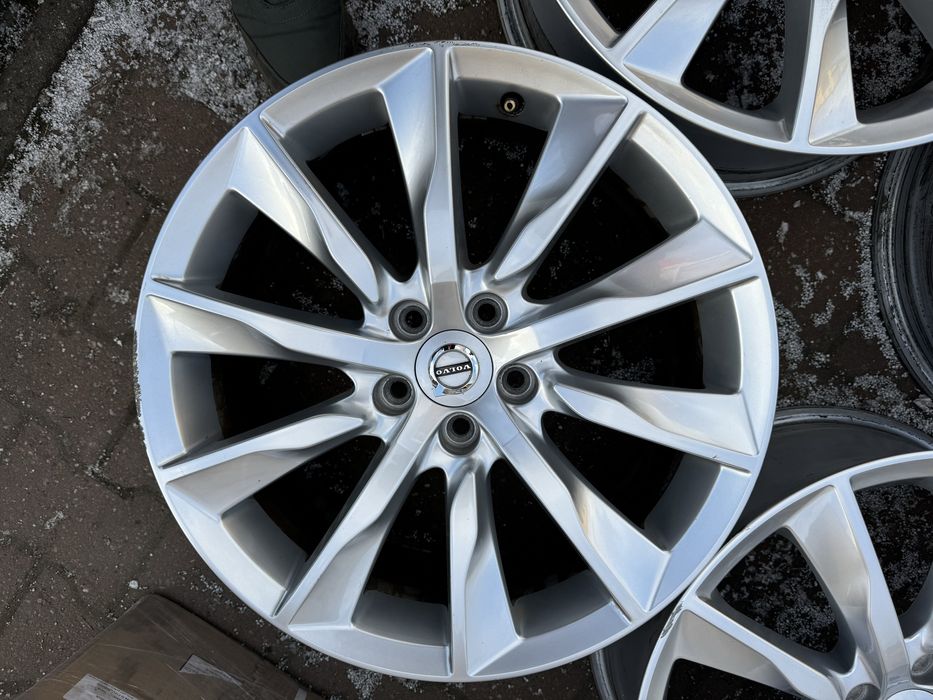Felgi 18 cali Volvo S90 V90 oryginał