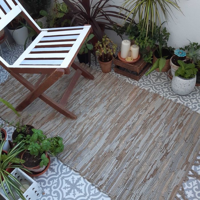 Tapete  com franjas beje e cinza - NOVO