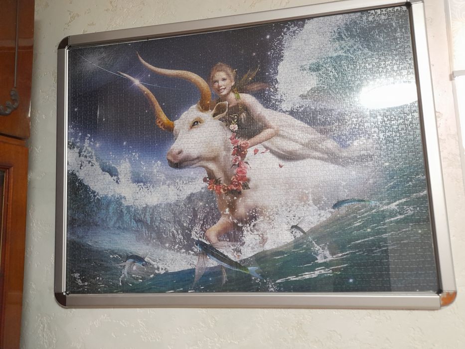 Картини з пазлів під склом.