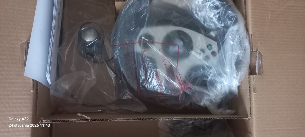 Zestaw PS4 + NOWA Kierownica Cobra GT900 Pro | 2 Pady | 3 Gry