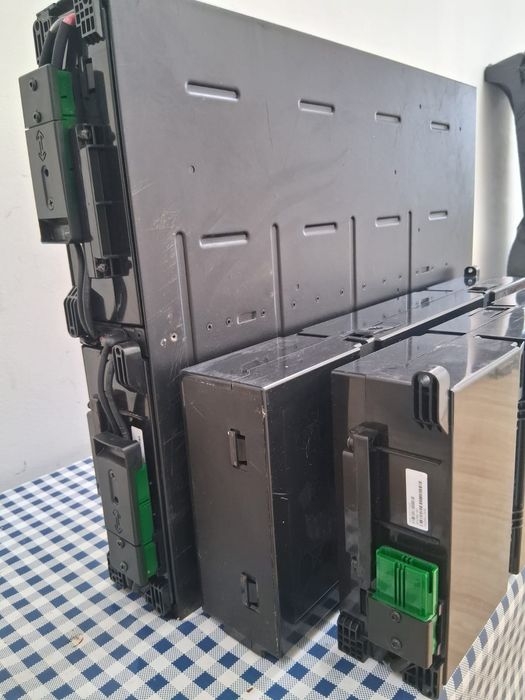 APC Smart-UPS SRT 72V 2.2kVA