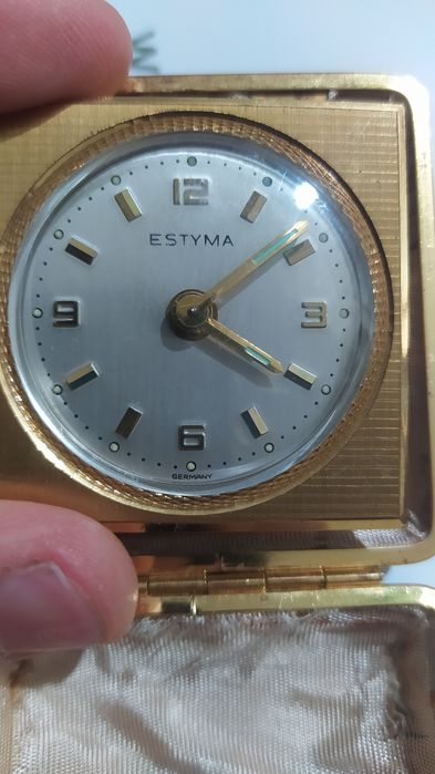 Продам дорожній годинник