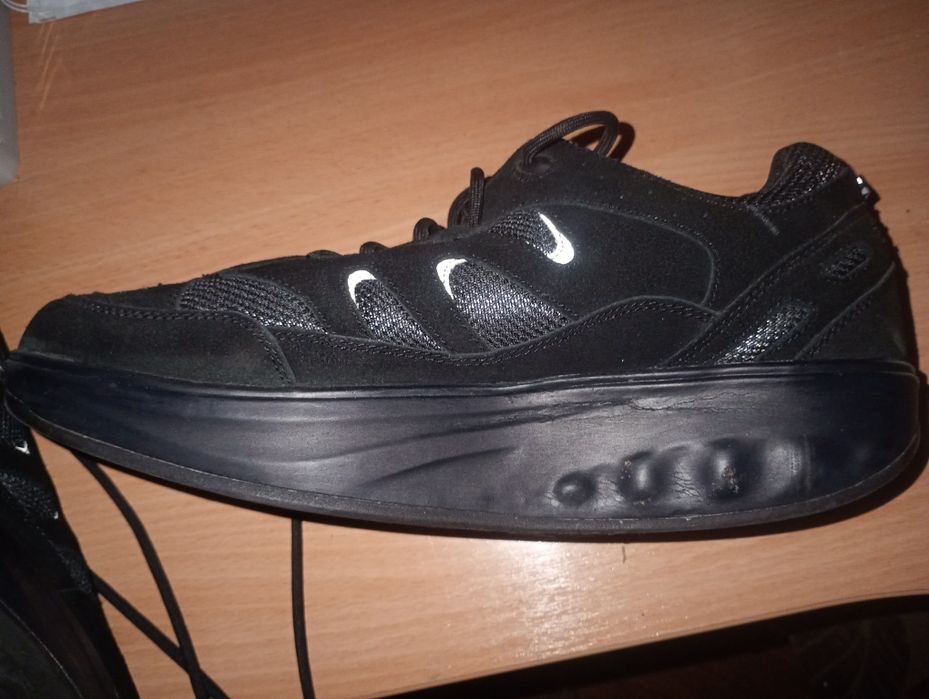 Спортивні туфлі 44 тий
