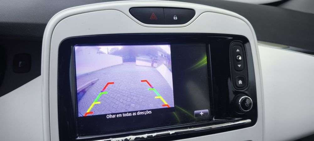 Renault Zoe com baterias próprias